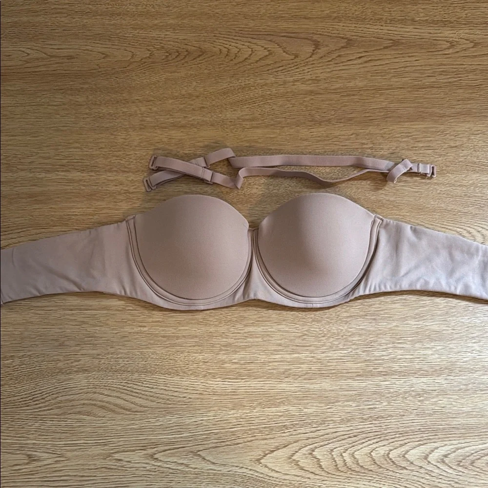 NWOT SKIMS Fits Everybody strapless bra - Picture 3 of 4